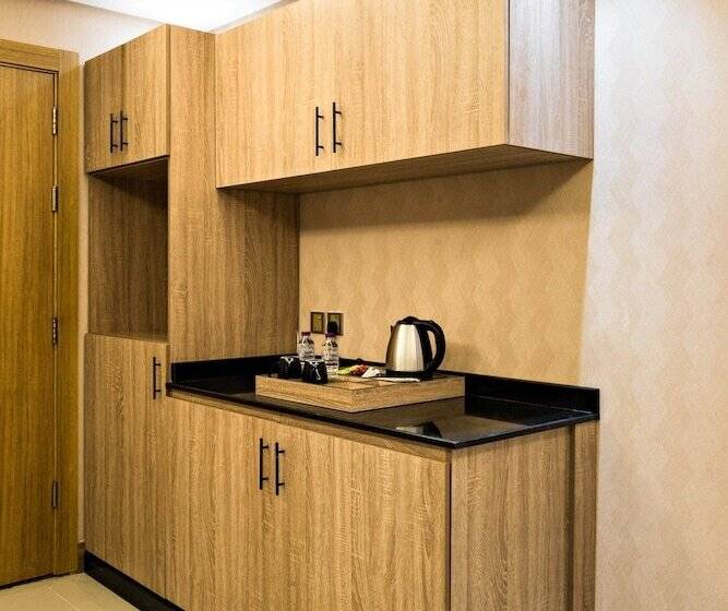 سوییت خانوادگی, Mirnian