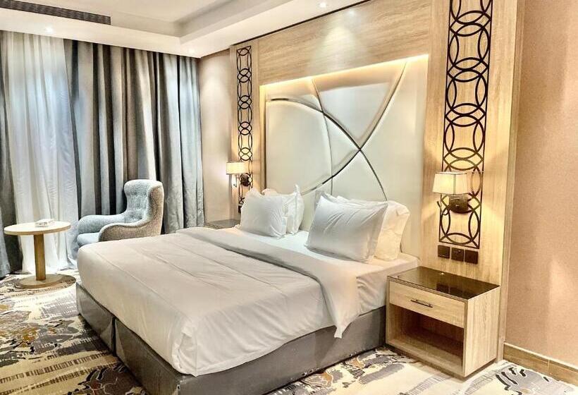 سوییت اجرایی, Mirnian