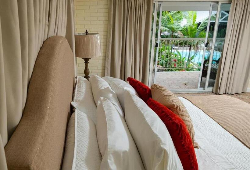 سوئیت با تخت بزرگ, Angeli Gardens Boutique