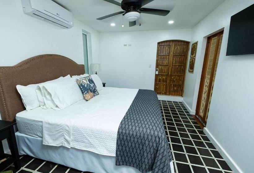 اتاق استاندارد با تخت بزرگ, Angeli Gardens Boutique