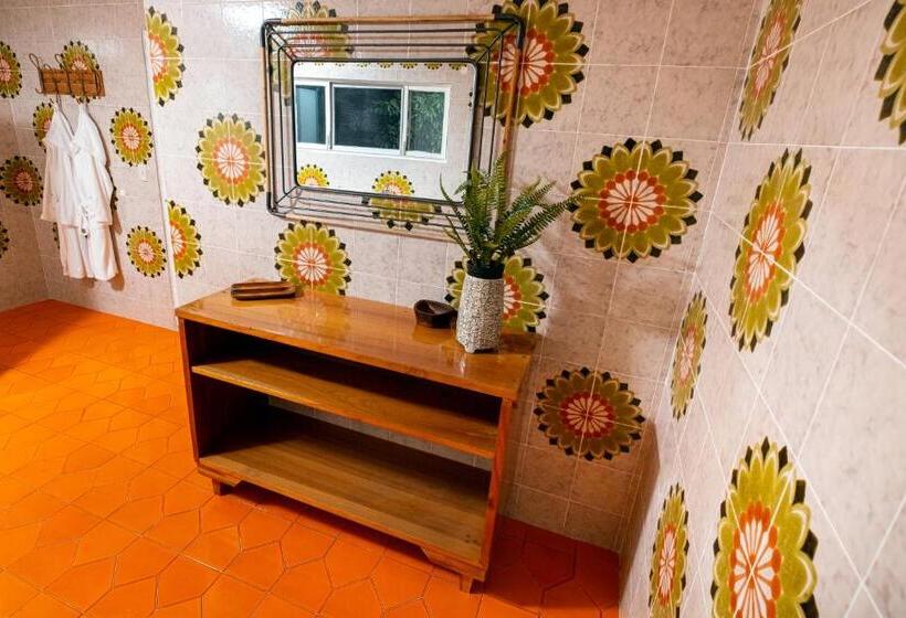 سوئیت با تخت بزرگ, Angeli Gardens Boutique