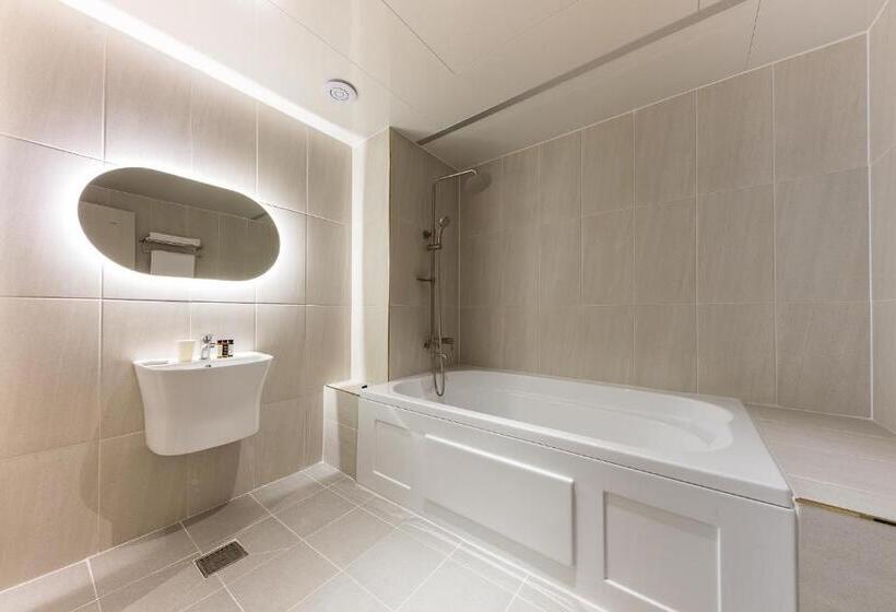 Люкс Superior, Lium