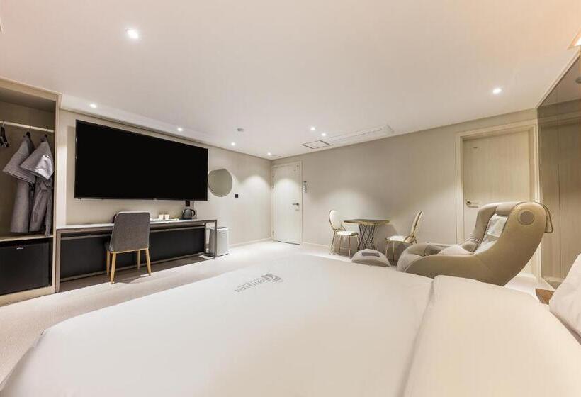 Люкс Superior, Lium