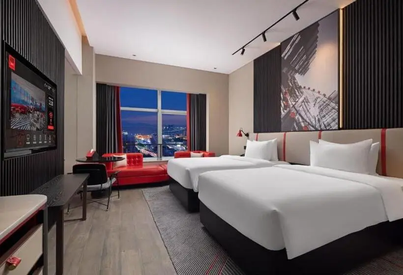 اتاق لوکس, Radisson Red Hotel Zhuhai Gongbei Port