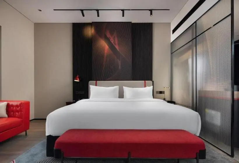 اتاق استاندارد با چشم‌انداز رودخانه, Radisson Red Hotel Zhuhai Gongbei Port