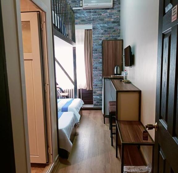 Номер Стандарт Трехместный, The Time Hotel Adana