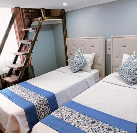 اتاق استاندارد سه نفره, The Time Hotel Adana