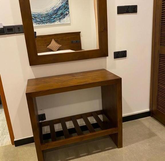 1 Schlafzimmer Apartment Untergeschoss, Villa Maria