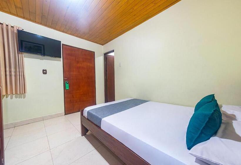 اتاق استاندارد چهار تخته, Ayenda Pakande