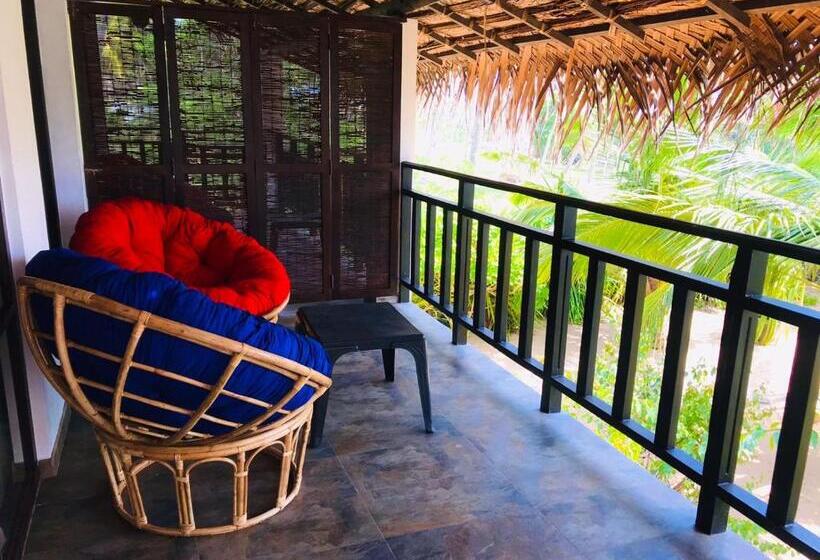 Номер Deluxe Вид на Море с Балконом, Blue Ocean Resort