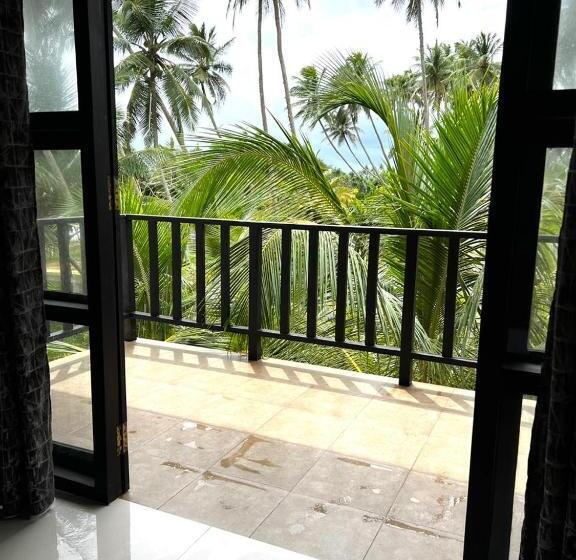 Номер Deluxe с Балконом, Blue Ocean Resort