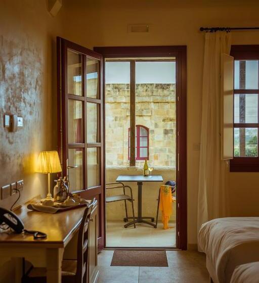 اتاق لوکس, Mulberries