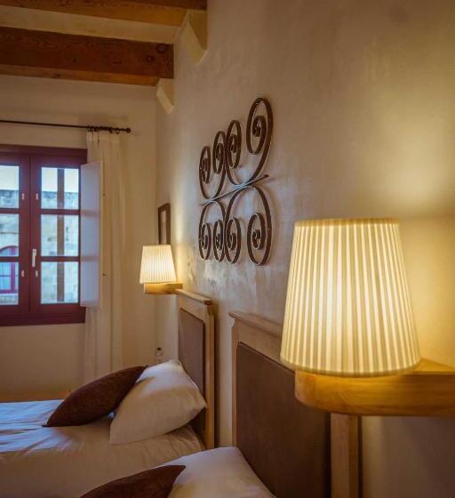 اتاق لوکس, Mulberries