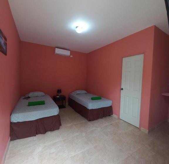 اتاق استاندارد, Munch