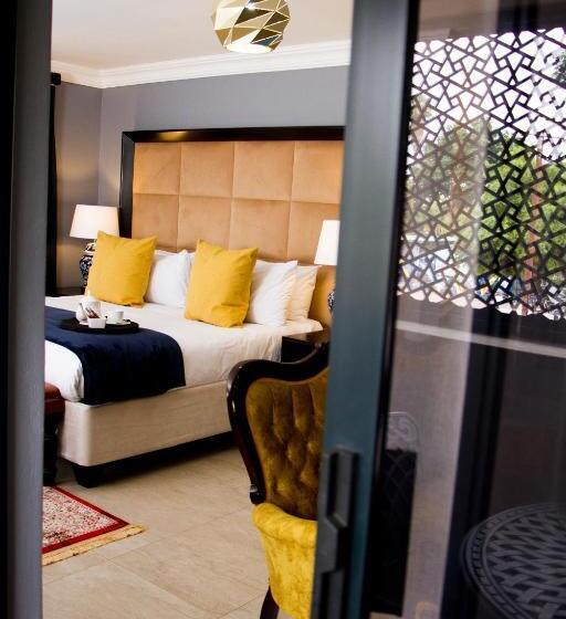 סוויטה נשיאותית, Sasavona Boutique