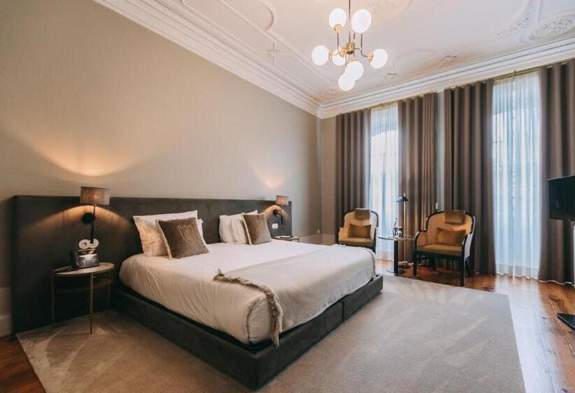 스탠다드 룸, Torel Royal Court