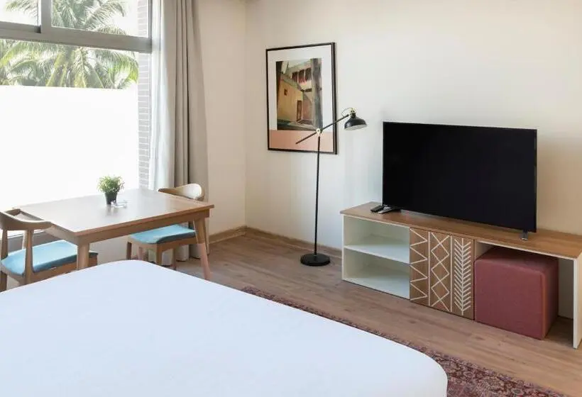 Standard Studio King Bed