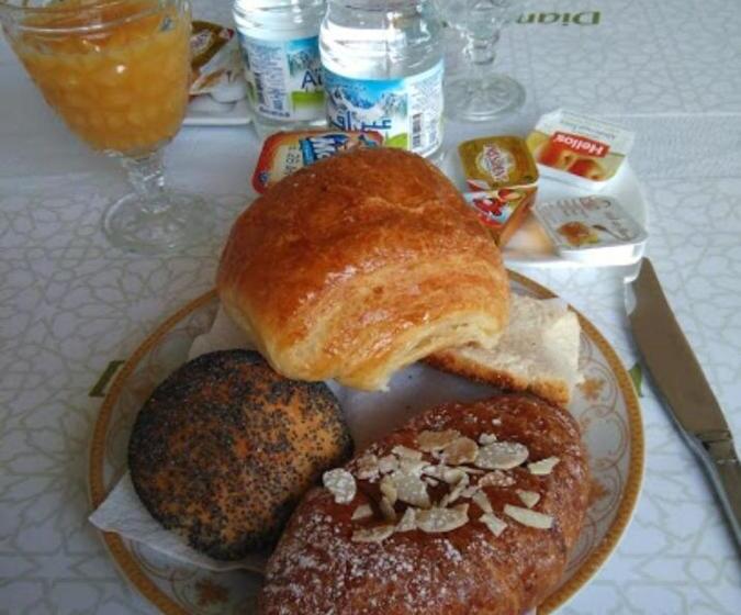 اتاق لوکس با بالکن, Hôtel Laluna Bay