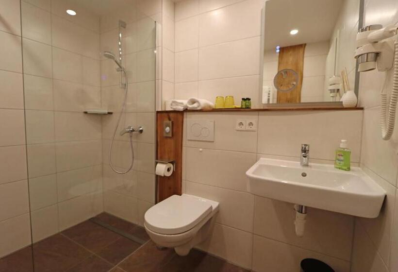 Quarto deluxe, Kreuz Höhengasthof