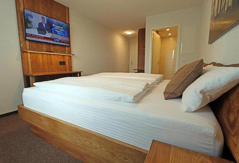 Quarto deluxe, Kreuz Höhengasthof