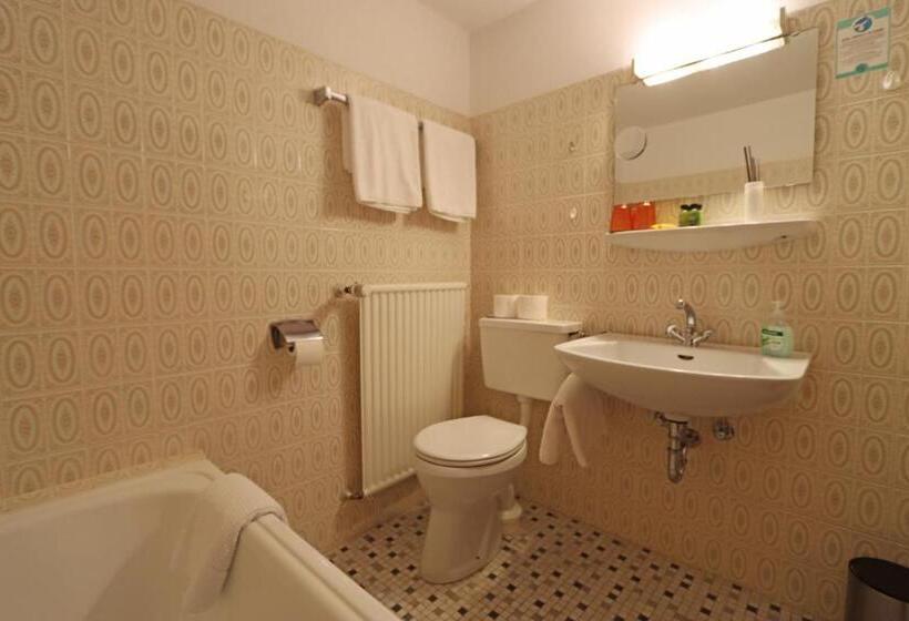 Quarto Standard Cama King, Kreuz Höhengasthof