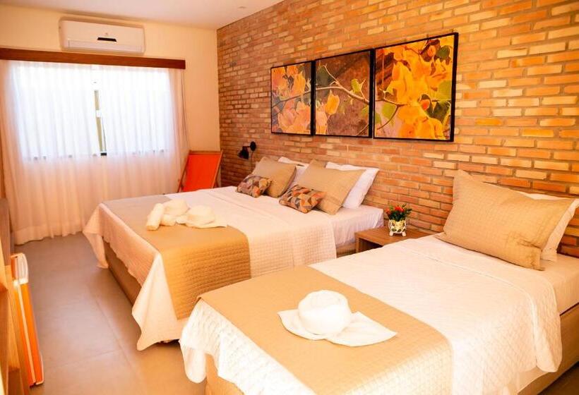 Трехместный Номер Deluxe, Pousada Das Flores