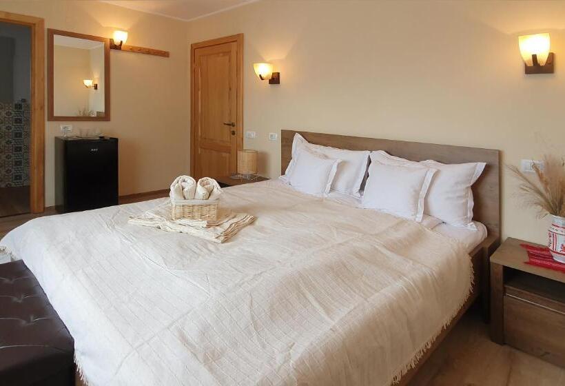 Номер Стандарт, Casa Romaneasca