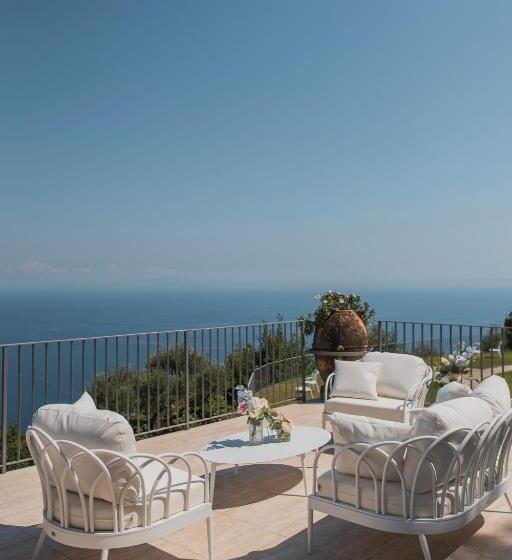 デラックススイート, La Rondinaia