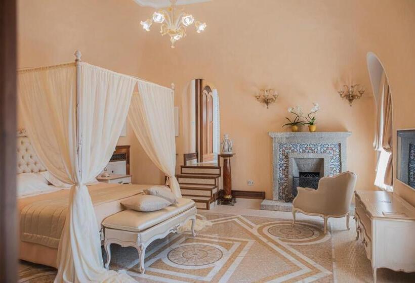 キングサイズベッドのスイートルーム, La Rondinaia