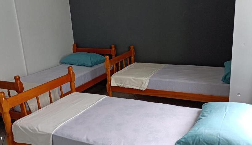 スタンダードトリプルルーム, Saxônia