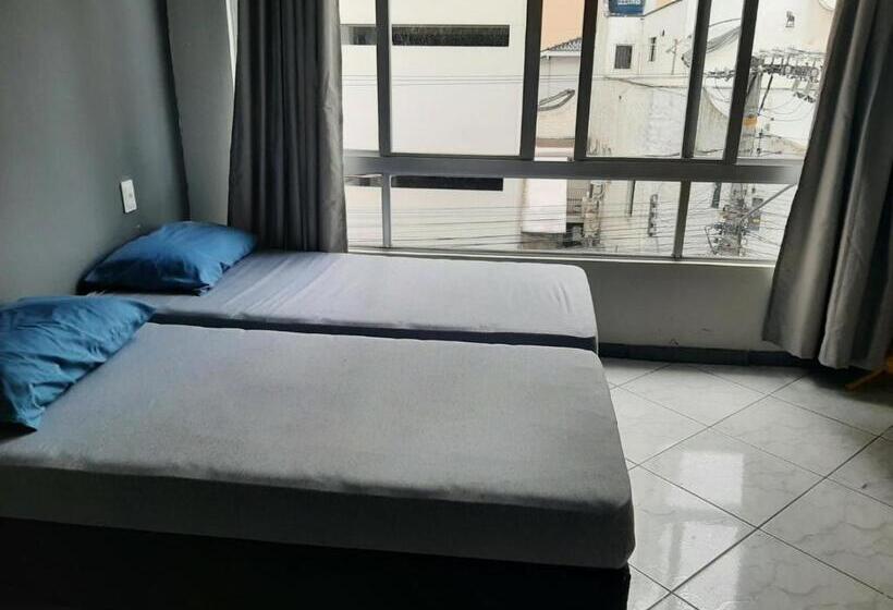 スタンダード4人部屋, Saxônia