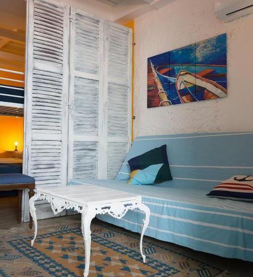 オーシャンビューデラックスルーム, Vista D Amare