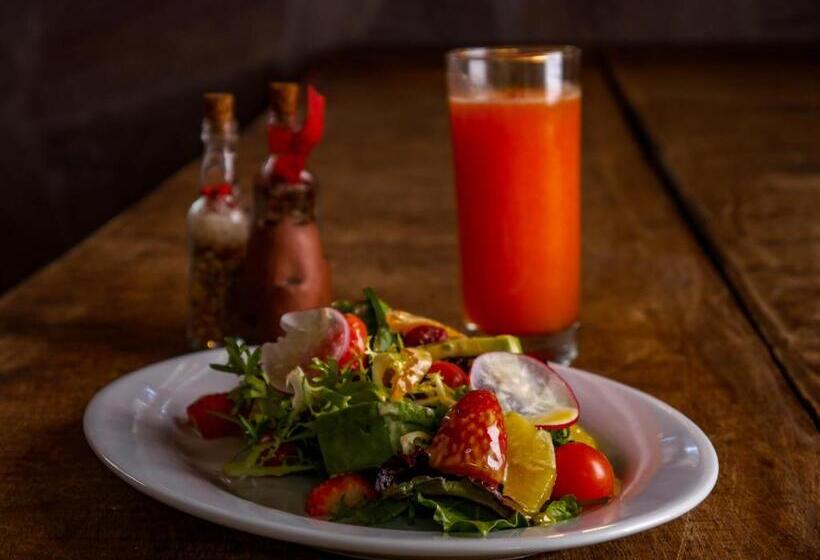 חדר סטנדרט עם מיטת קינג, Unuwasi Hotel & Villa