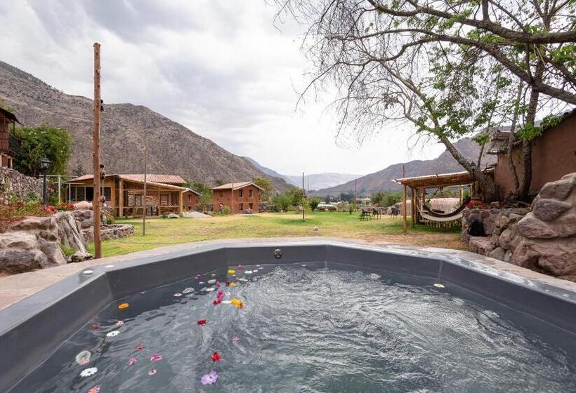 חדר סופריור עם מיטת קינג, Unuwasi Hotel & Villa