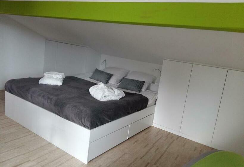 غرفة قياسية مطلة على الجبل, Le Manoir De Champlan