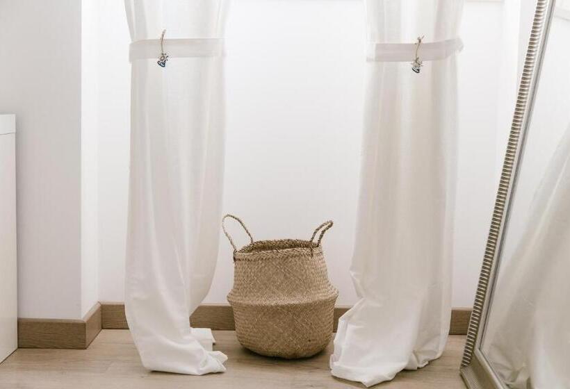 غرفة قياسية, Stazione A Mare