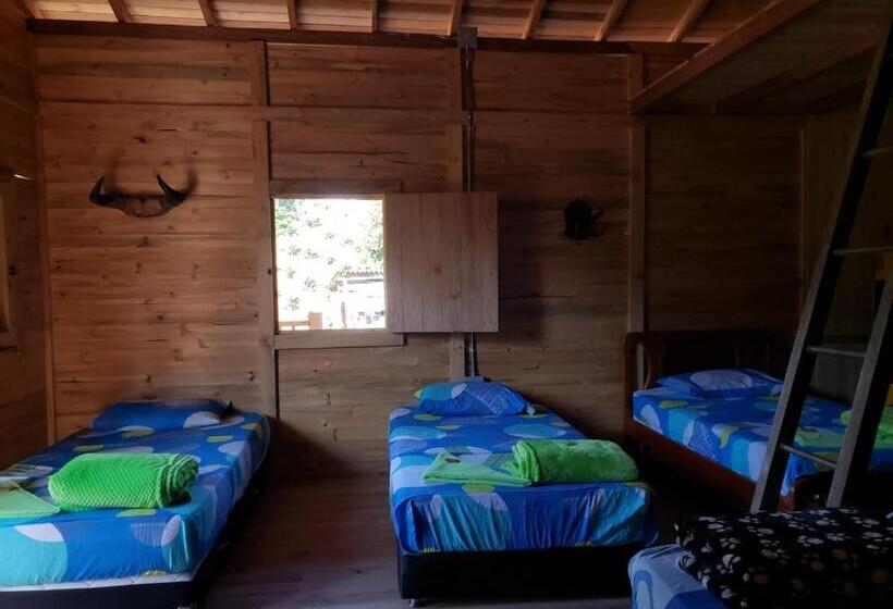 오두막, Orillas Del Pizano