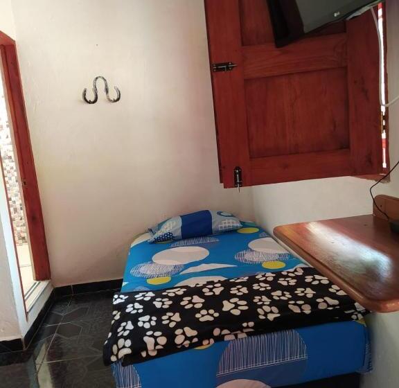 베이직 3인 룸, Orillas Del Pizano