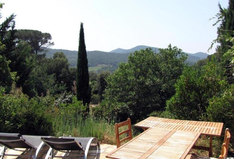 テラス付き１ベッドルームアパートメント, Appartement En Pleine Nature Avec Piscine Chauffée