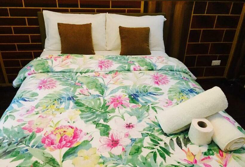 Номер Стандарт, Forest Wood Port Barton