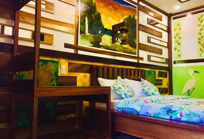 Номер Стандарт, Forest Wood Port Barton