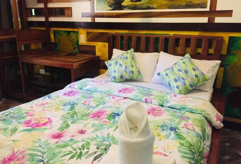 Номер Стандарт, Forest Wood Port Barton