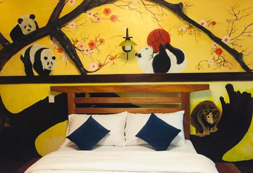 Номер Стандарт, Forest Wood Port Barton