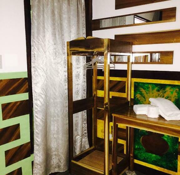 Номер Стандарт, Forest Wood Port Barton