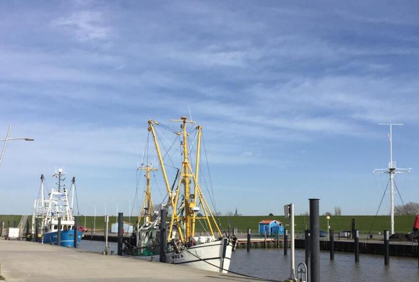 Апартаменты 1 Спальня Вид на Сад, Hausamhafen Bremerhaven Geestland