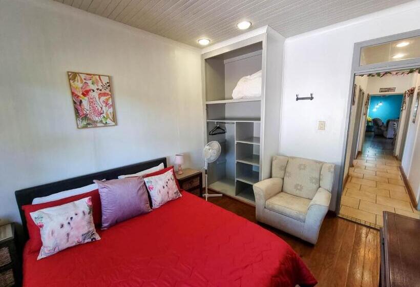 بنجلو عائلى, Sabie Peak View