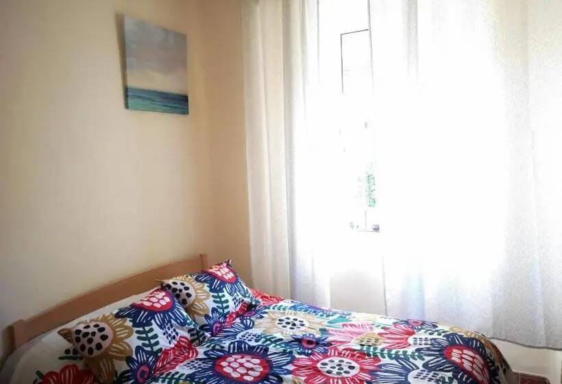 اتاق اکونومی, Santa Isabel Low Cost Rooms In Private House