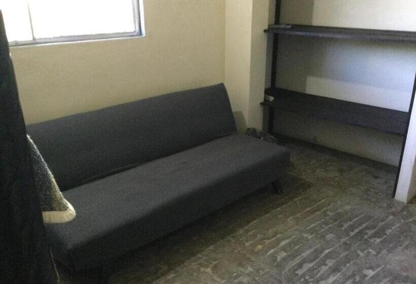 اتاق چهار تخته با دستشویی مشترک, Trotamundo Oaxaca Hostel