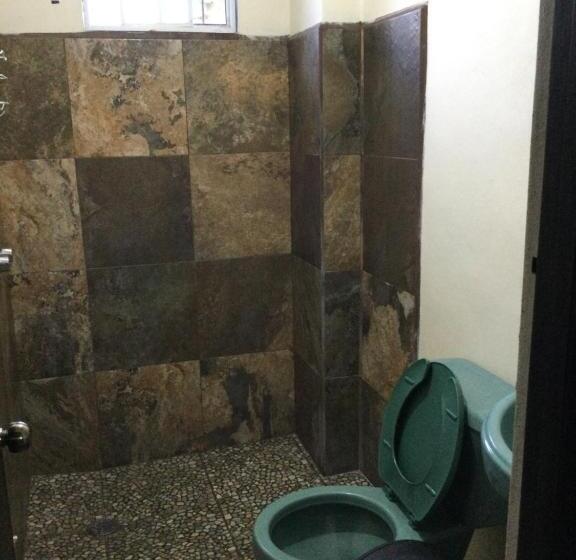 اتاق چهار تخته با دستشویی مشترک, Trotamundo Oaxaca Hostel