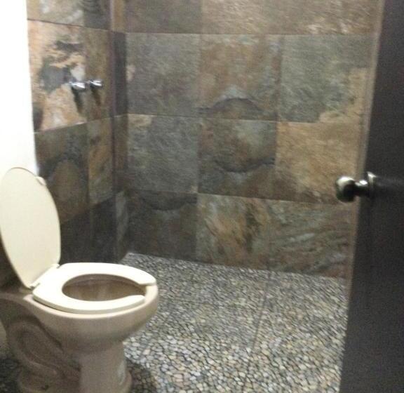 اتاق چهار تخته با دستشویی مشترک, Trotamundo Oaxaca Hostel